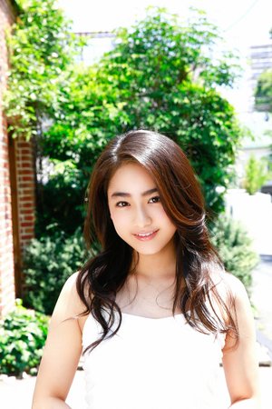 女教师被内谢流白浆的后果